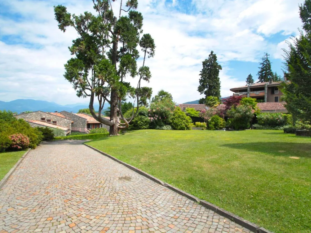 Holiday Home Villa Camelia By Interhome Porto Valtravaglia 0*,